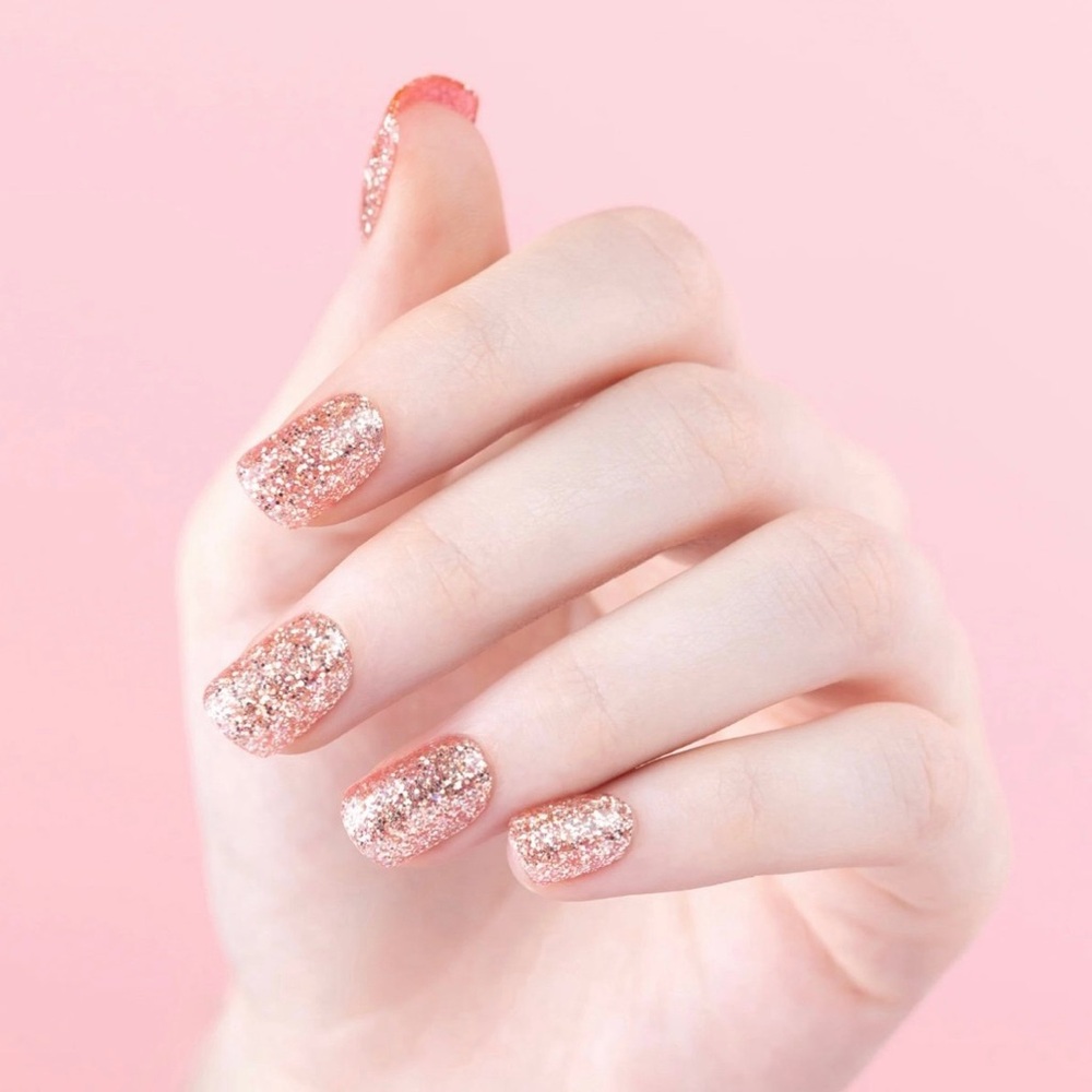 Red Aspen Nail Dashes-JAYLI’S GOWN